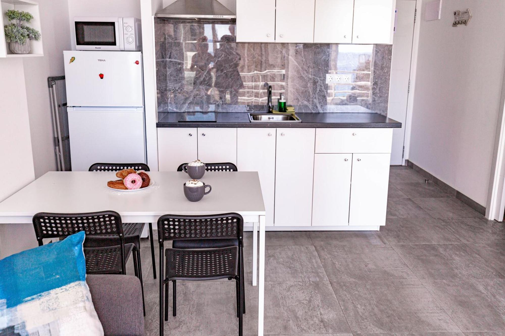 בנידורם Holiday Apts Provima Mallorca מראה חיצוני תמונה